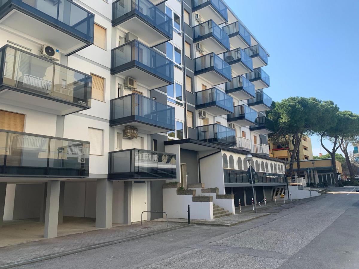 Malibu Apartments Bibione Zewnętrze zdjęcie